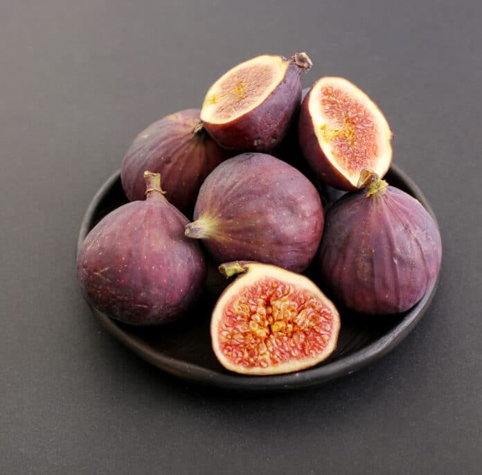 Figs During Pregnancy in hindi